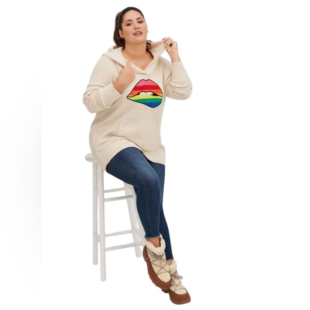 Torrid Raglan Hoodie Sweater Rainbow Lips Oatmeal Womens Size 2X